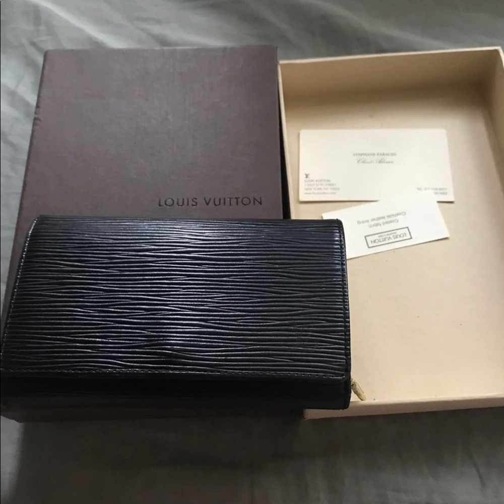authentic louis vuitton wallet